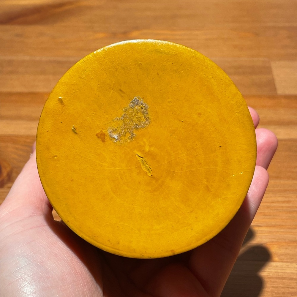 VTG Cat Playing With Yarn Stamped Emblem Lidded Trinket Box Bamboo Jewelry Decor - Picture 8 of 16